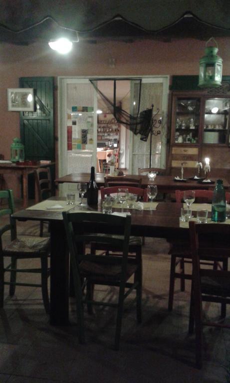 Agriturismo "La Rosa Canina" Bed & Breakfast Lerici Ngoại thất bức ảnh
