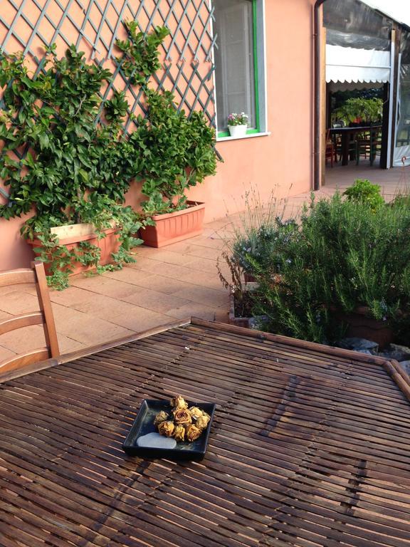 Agriturismo "La Rosa Canina" Bed & Breakfast Lerici Ngoại thất bức ảnh