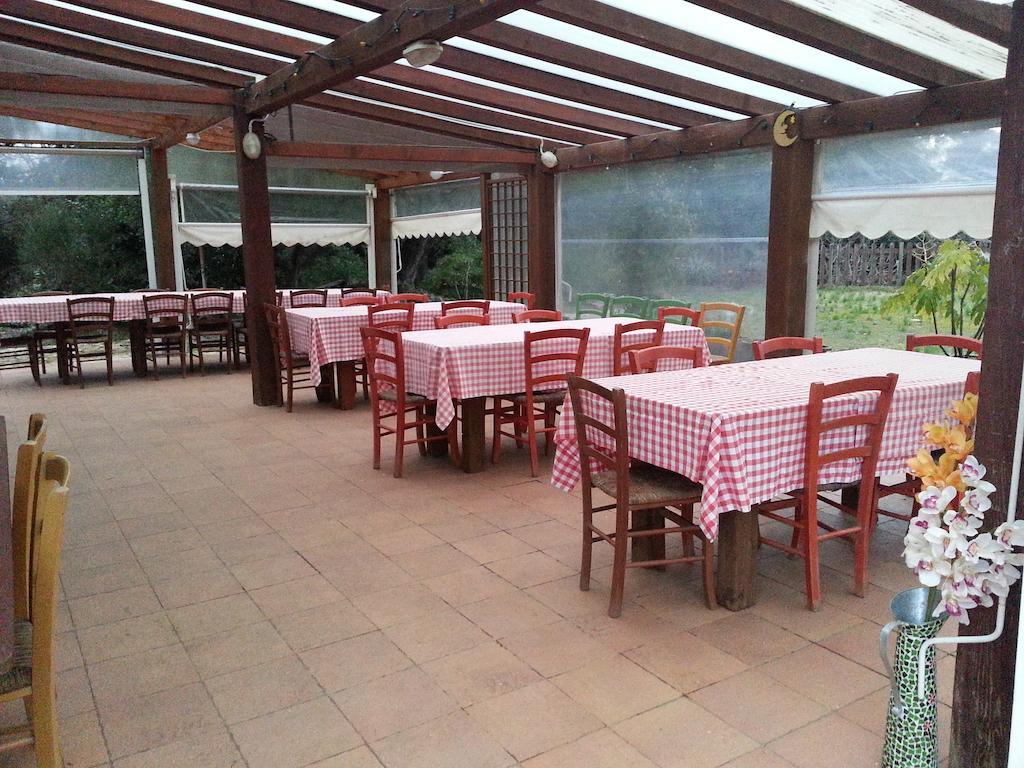Agriturismo "La Rosa Canina" Bed & Breakfast Lerici Ngoại thất bức ảnh